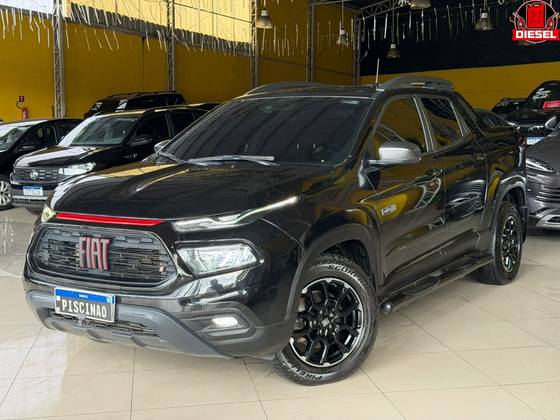 FIAT TORO 2.0 16V TURBO DIESEL ULTRA 4WD AT9 FIAT TORO 2.0 16V TURBO DIESEL ULTRA 4WD AT9